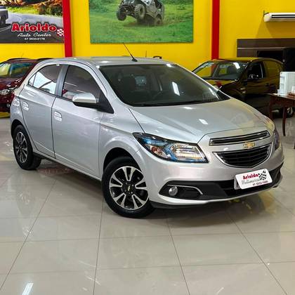 CHEVROLET ONIX 1.4 MPFI LTZ 8V FLEX 4P AUTOMÁTICO CHEVROLET ONIX 1.4 MPFI LTZ 8V FLEX 4P AUTOMÁTICO
